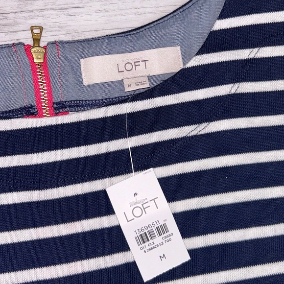 LOFT Navy Striped Dress Size Medium NWT - Picture 3 of 4